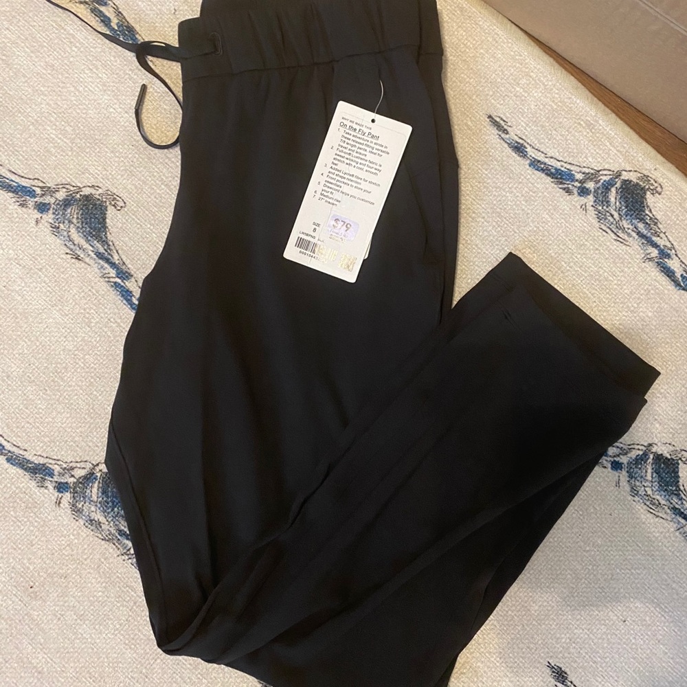 Lululemon On The Fly Pant Black